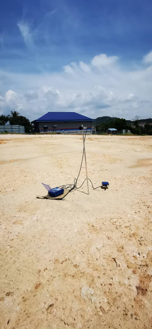 Vibration monitoring equipment installed at a project site